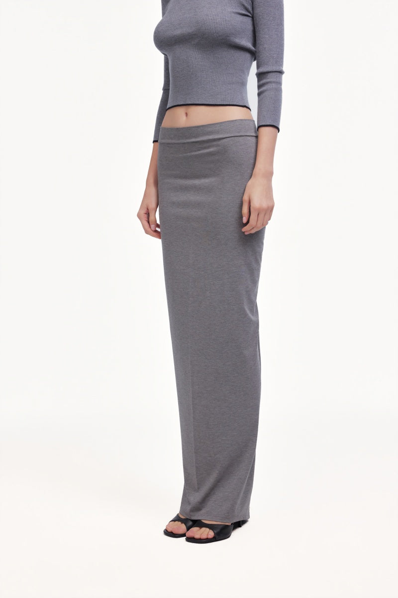 Gray half-length skirt